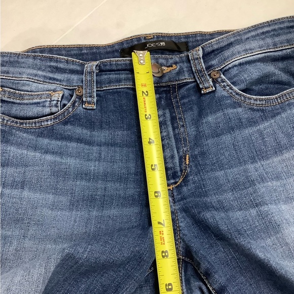 Joe’s Zelma Petite Skinny Jeans - Picture 9 of 14